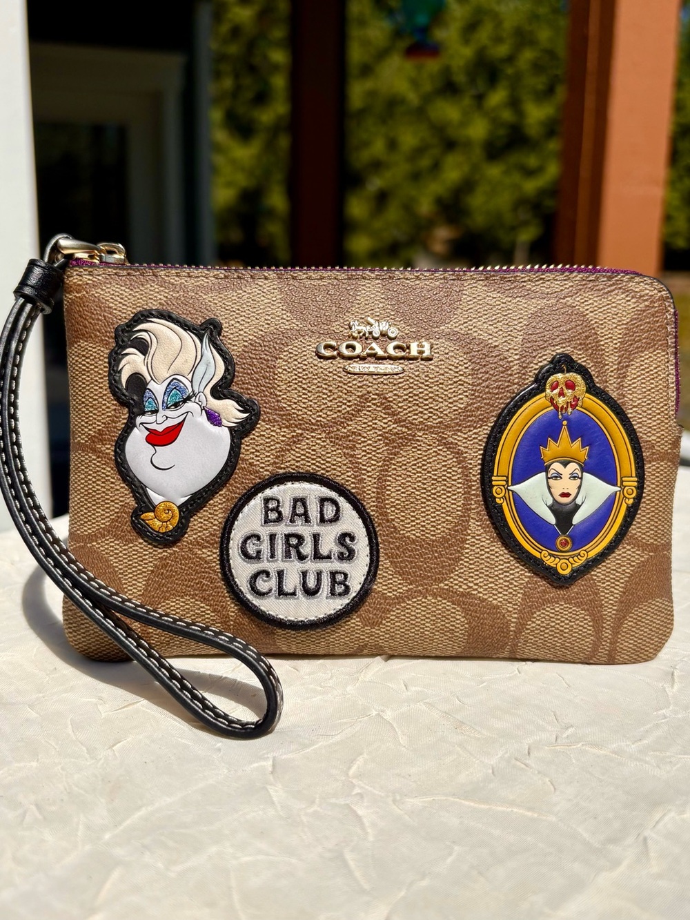 NWT COACH Disney X Zip Wallet In Signature Canvas With Disney Patches CC47